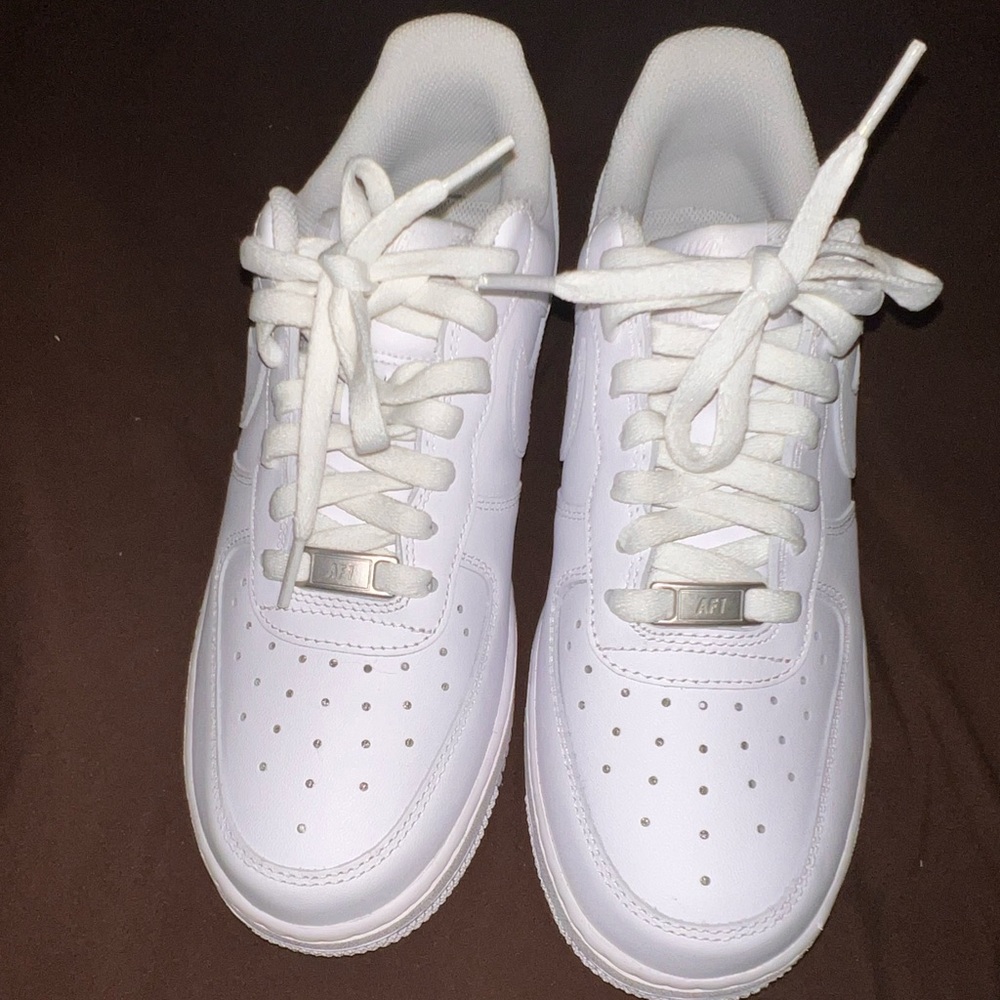 White Airforce 1’s